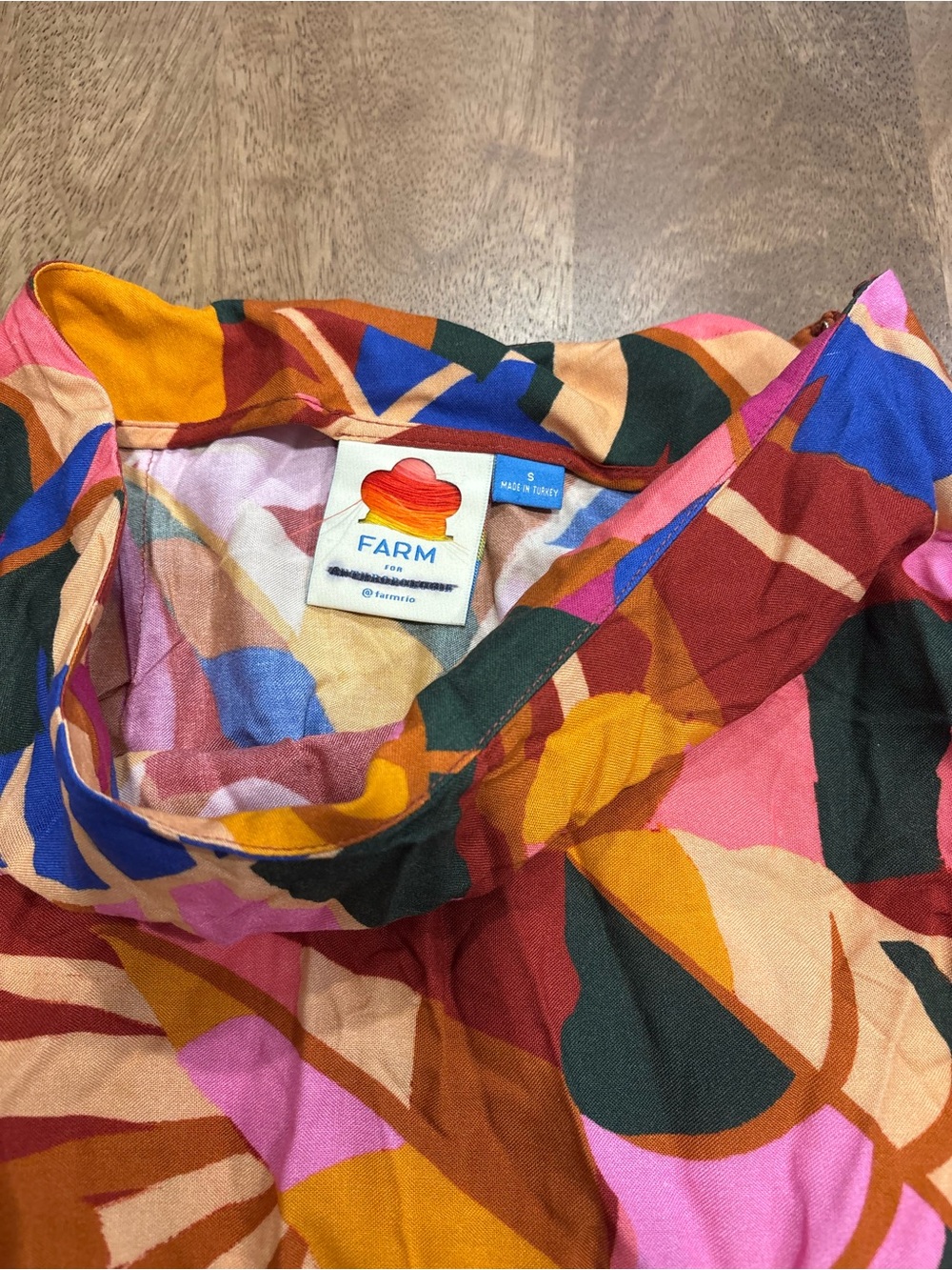 Farm Rio skirt - Picture 2 of 3